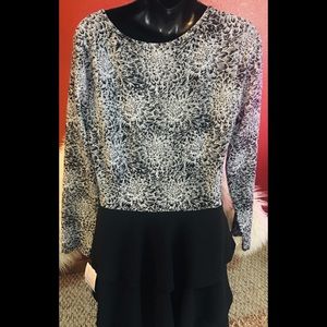 LuLaRoe Dresses - Lu La Roe “Georgia” dress LuLaRoe Dresses - Lu La Roe “Georgia” dress